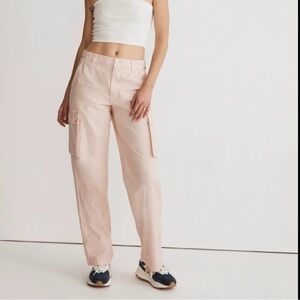 Madewell Women's Straight Cargo Pants in Pink NL219 27